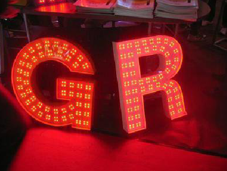 滑县LED发光字有哪些优势？